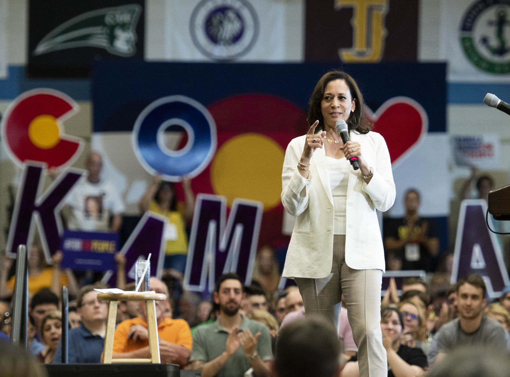 20190802-Colwell-CoPo-Kamala-Denver_2AC9564.jpg